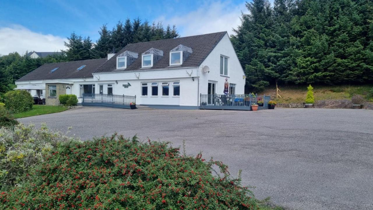 Lochbroom Lodge Ullapool Bagian luar foto
