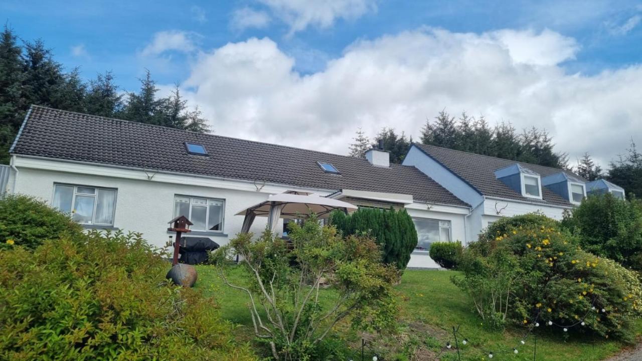 Lochbroom Lodge Ullapool Bagian luar foto