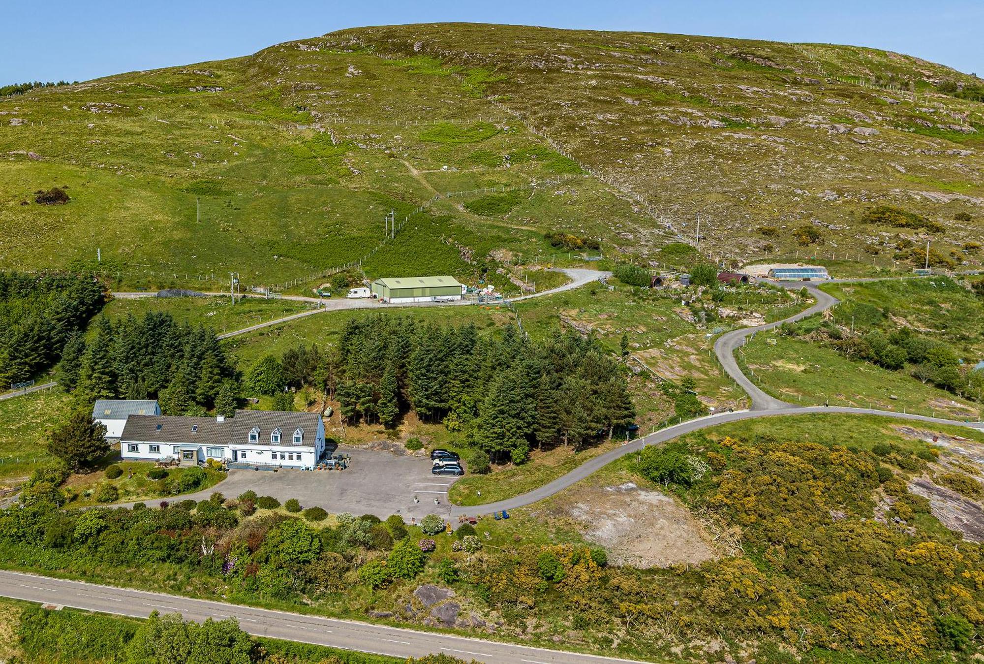 Lochbroom Lodge Ullapool Bagian luar foto